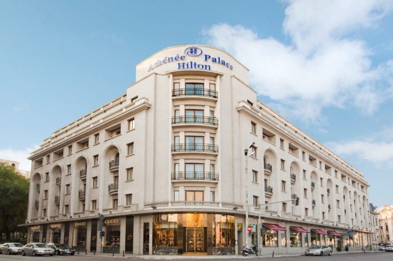 Personalități și povești de 5 stele la Athénée Palace Personalități și povești de 5 stele la Athénée Palace