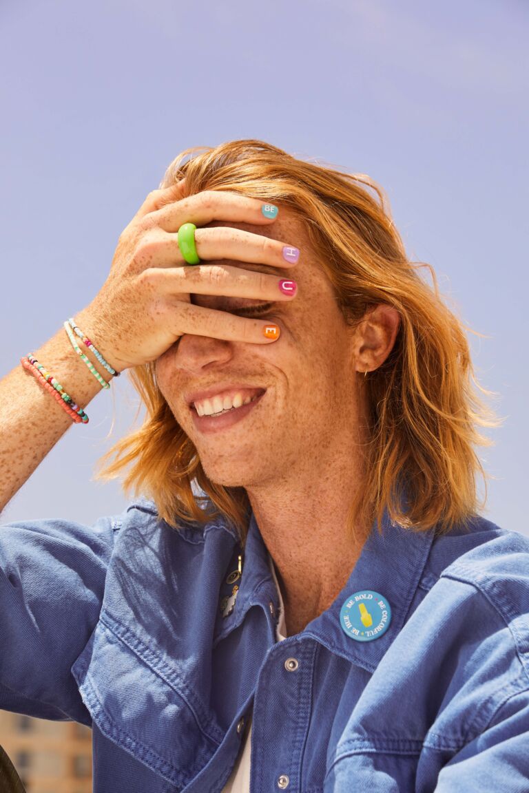 Secretele unei manichiuri perfecte în sezonul cald