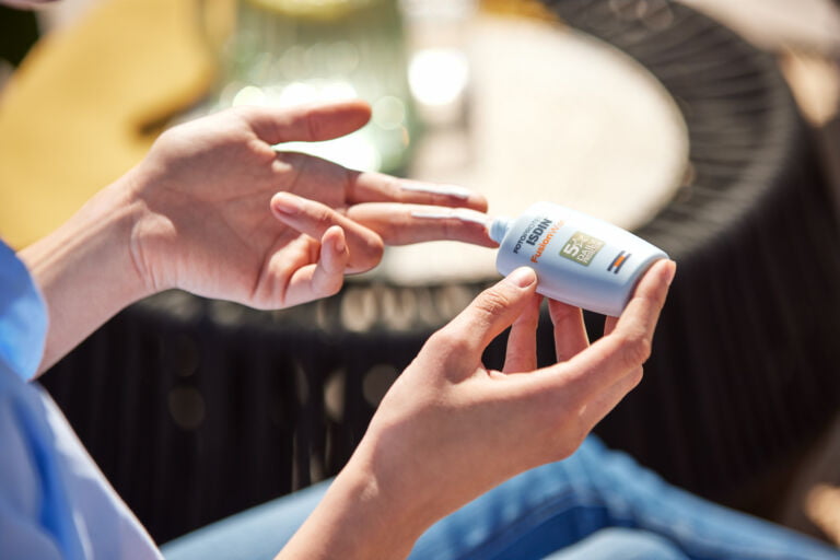 O vară fără pete solare O vară fără pete solare