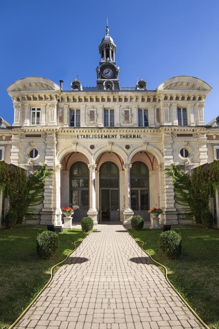 Pielea ta are nevoie de protecție solară medicalizată! Pielea ta are nevoie de protecție solară medicalizată!