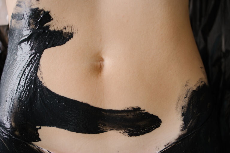 Scapă de celulită și de vergeturi în 4 pași și 3 mișcări