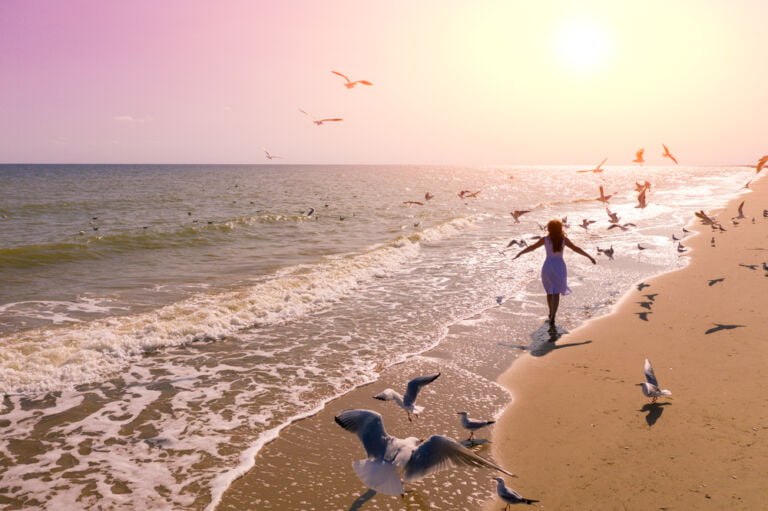 Binefacerile aerosolilor marini și ale plimbărilor pe malul mării Binefacerile aerosolilor marini și ale plimbărilor pe malul mării