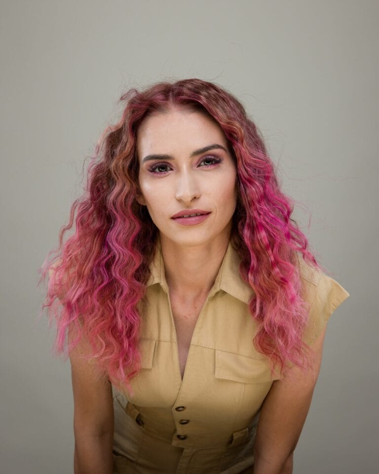 Păr strălucitor: Obiceiuri bune de urmat Păr strălucitor: Obiceiuri bune de urmat