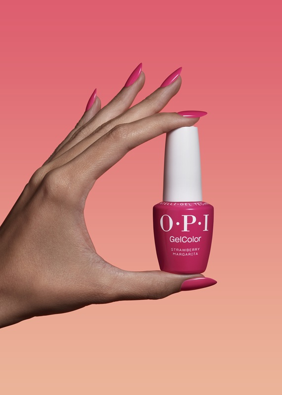 Unghii cu personalitate? Nu uita de top coat! Unghii cu personalitate? Nu uita de top coat!