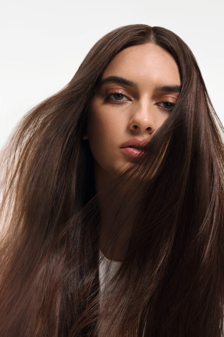 Wella Professionals lansează SMOOTHFILLER – noua tehnologie demi-permanentă care netezește, umple și restructurează părul Wella Professionals lansează SMOOTHFILLER – noua tehnologie demi-permanentă care netezește, umple și restructurează părul