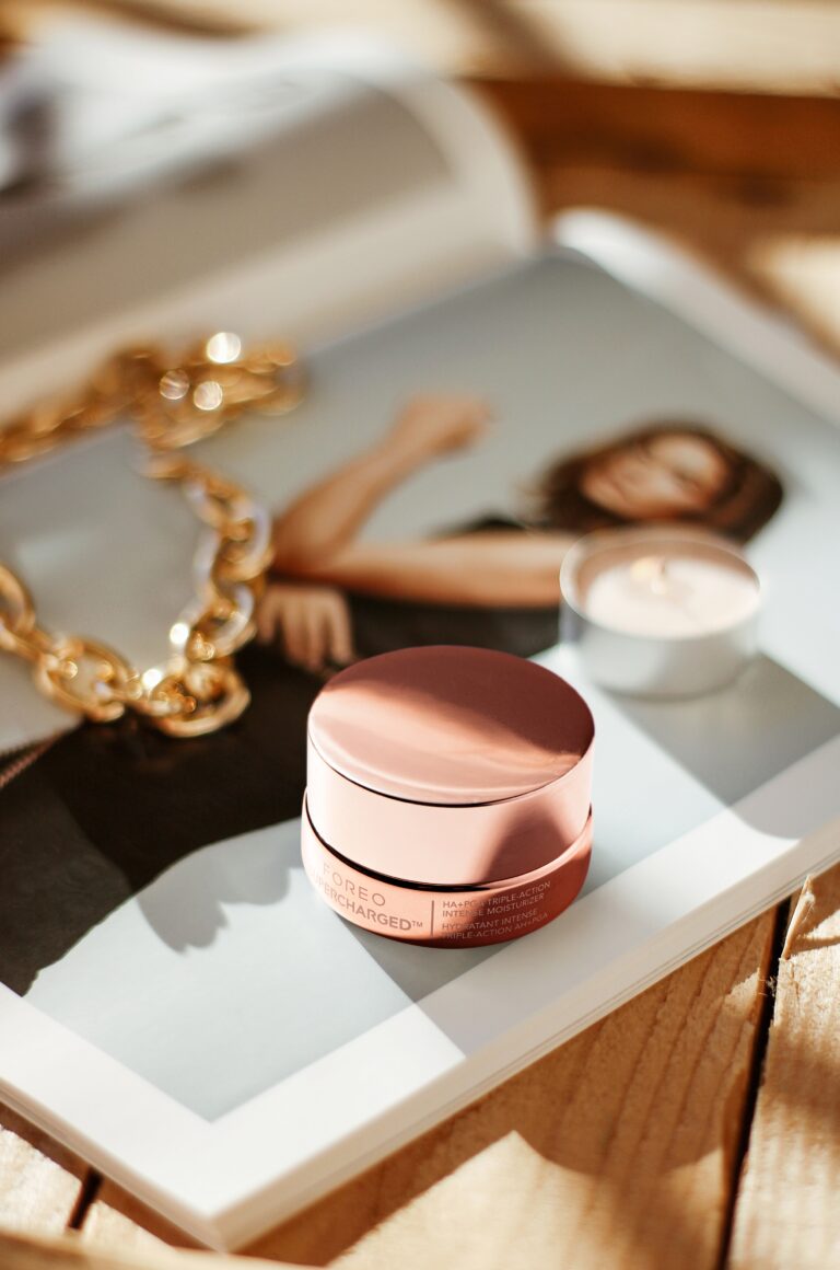 Ski Skincare: ghidul complet pentru un ten impecabil pe pârtie