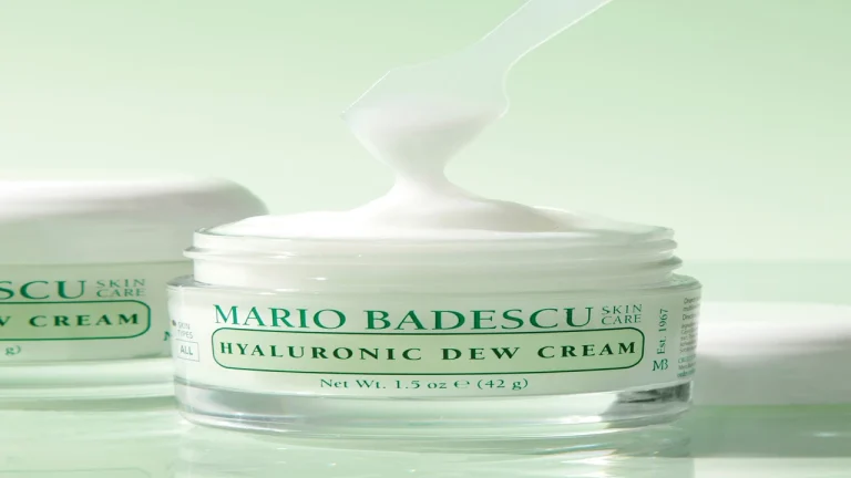 Glow fără exces: cum arată rutina de skincare a verii 2026