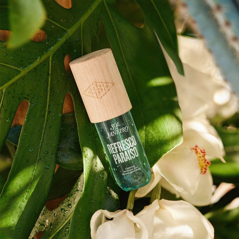 Golden hour skin: secretul pielii aurii care cucerește vara 2026 Golden hour skin: secretul pielii aurii care cucerește vara 2026